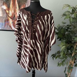 💛 Michael Michael Kors Animal-Print Lace-Up